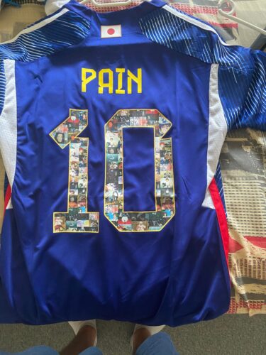 Cliquez pour afficher en plein écran Maillot Japon Domicile 2024 2025 Y3 photo review