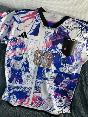 Cliquez pour afficher en plein écran Maillot Japon Dragon Ball Super Vegetto Blue Aura photo review