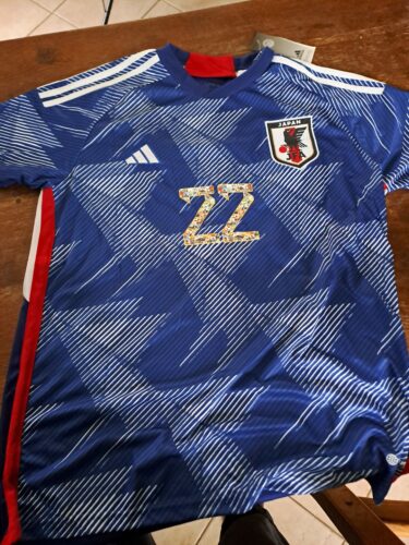 Cliquez pour afficher en plein écran Maillot Japon Domicile 2024 2025 Y3 photo review